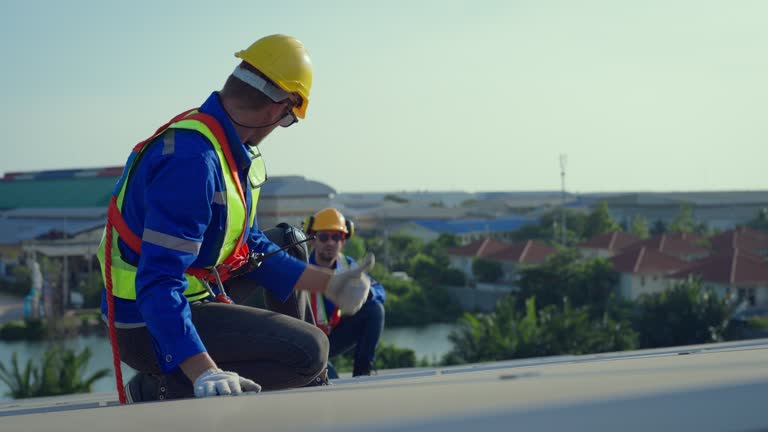 Best Roof Leak Repair  in Siesta Shores, TX